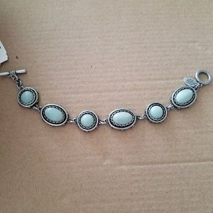 Nine West Jewelry - 7.25 inch silver and blue stone bracelet Nine West Jewelry - 7.25 inch silver and blue stone bracelet